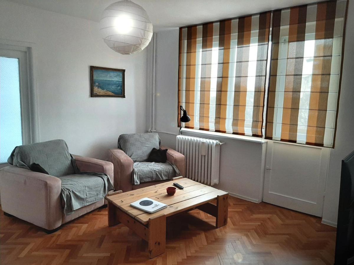 Hyggelig Apartment Oradea Exterior photo